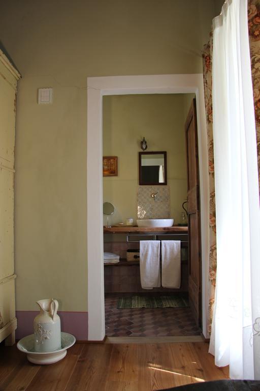 Bed and Breakfast Poggio Dei Prugnoli Tavoleto Екстер'єр фото
